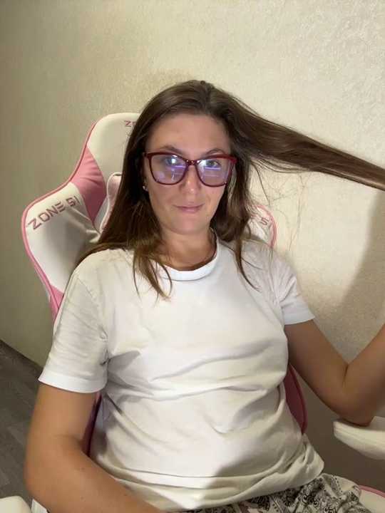 BeatriceTender cam recording