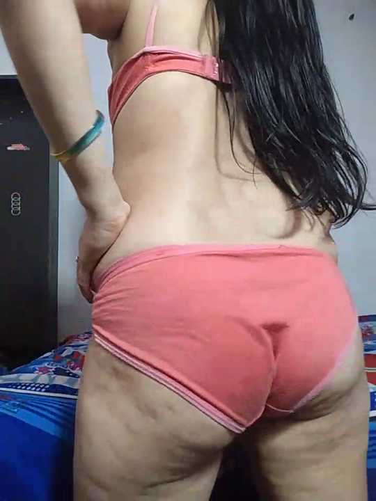 Beautiful_Simran