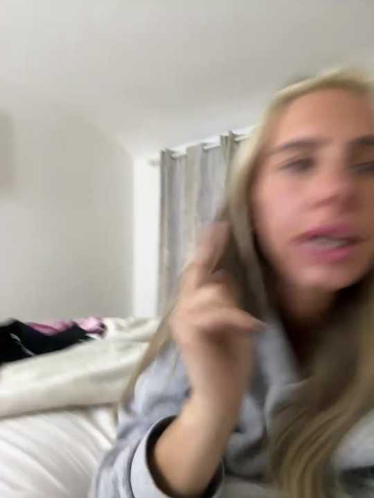 BellaGreenxo cam recording