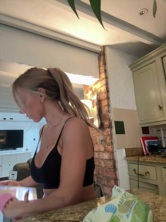 BellaGreenxo cam recording