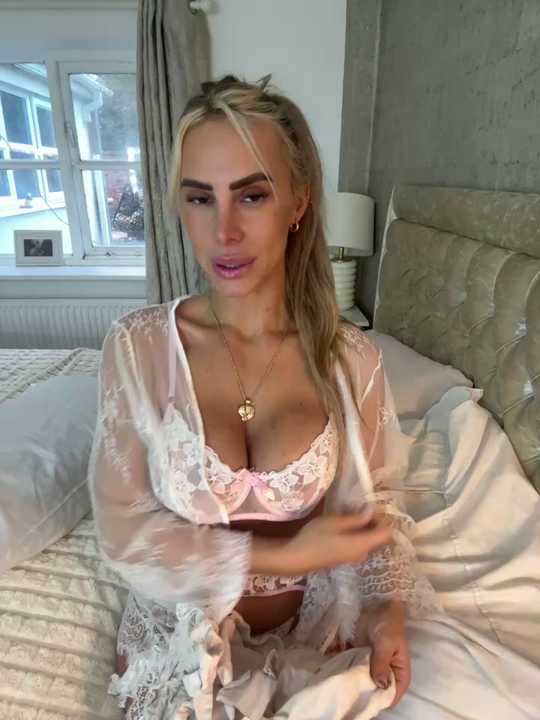 BellaGreenxo cam recording