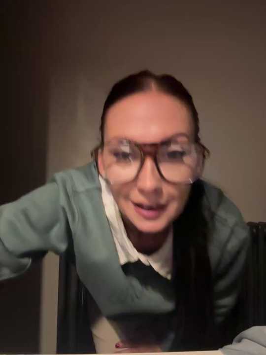 Bella_Luxe_ cam recording