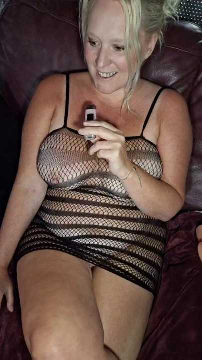 Bella_Squirts
