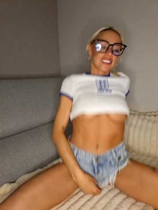 Bellarose_xx cam recording