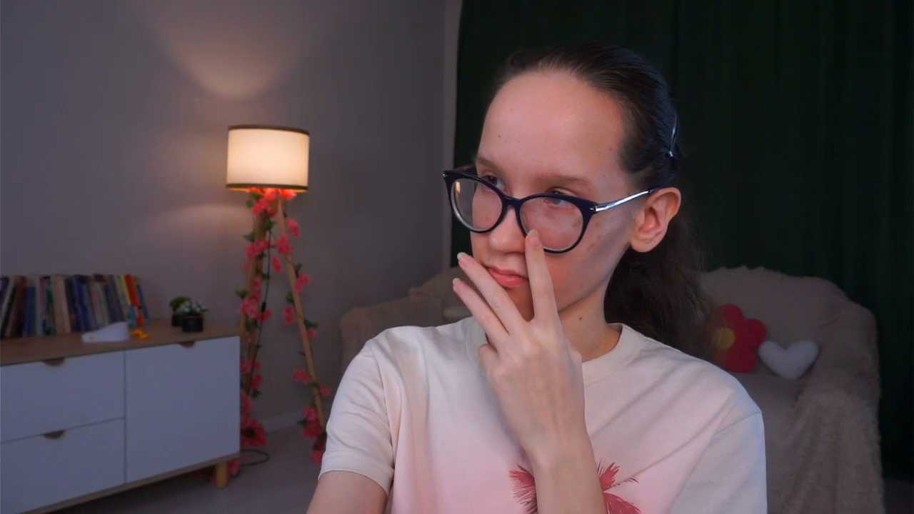 BettyBrowni Stripchat recording – Oct 13, 2026