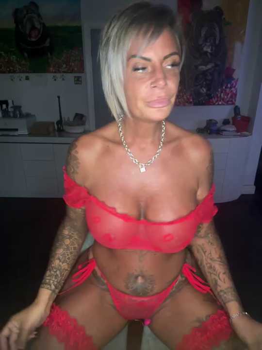 Big-Tits696969 cam recording