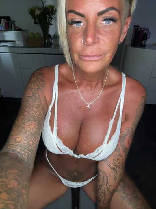 Big-Tits696969