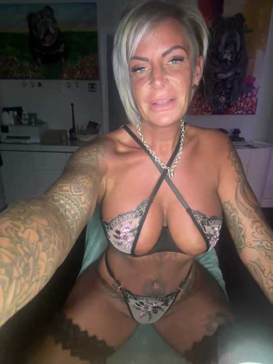 Big-Tits696969