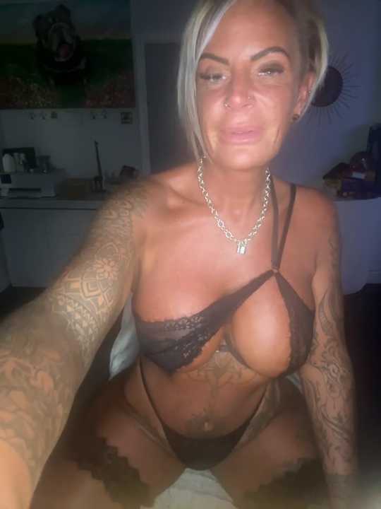 Big-Tits696969