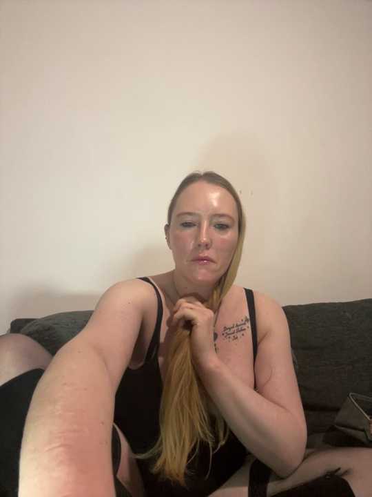 BigKrystal cam recording