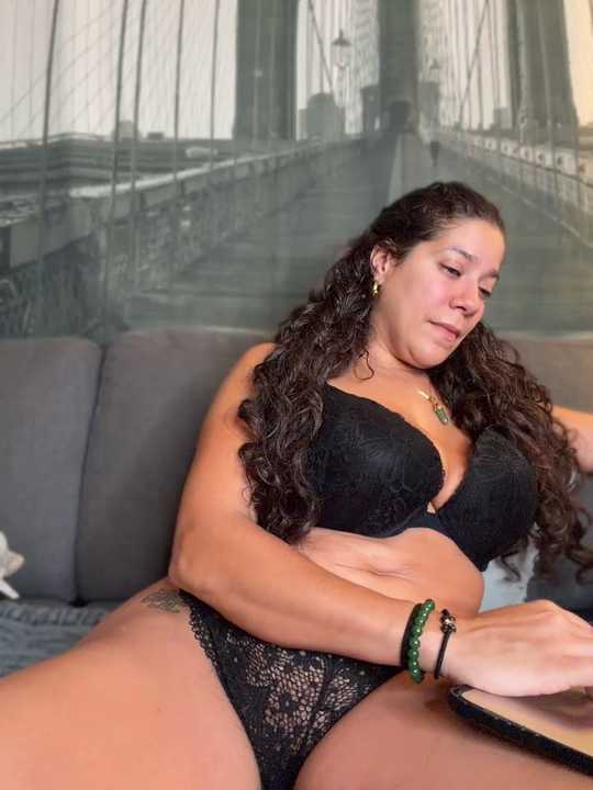 Bigbuttbrooklynn cam recording
