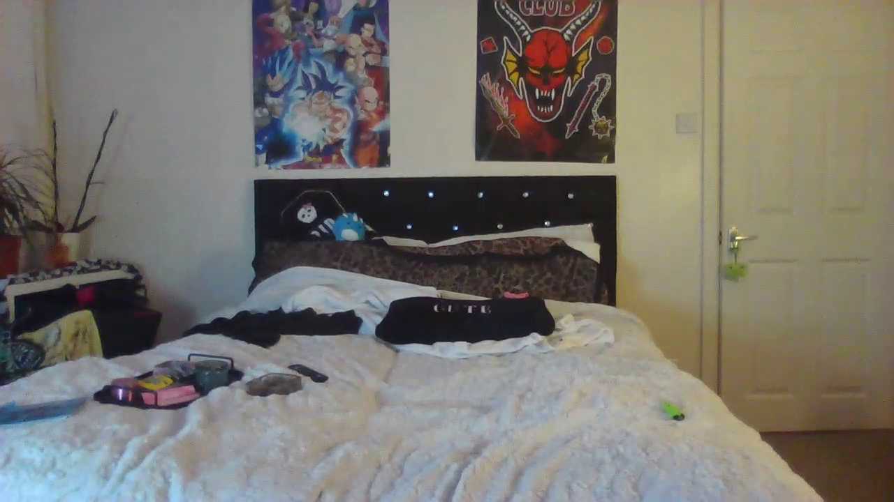 BlazingBaddie420 Stripchat recording – Oct 24, 2026