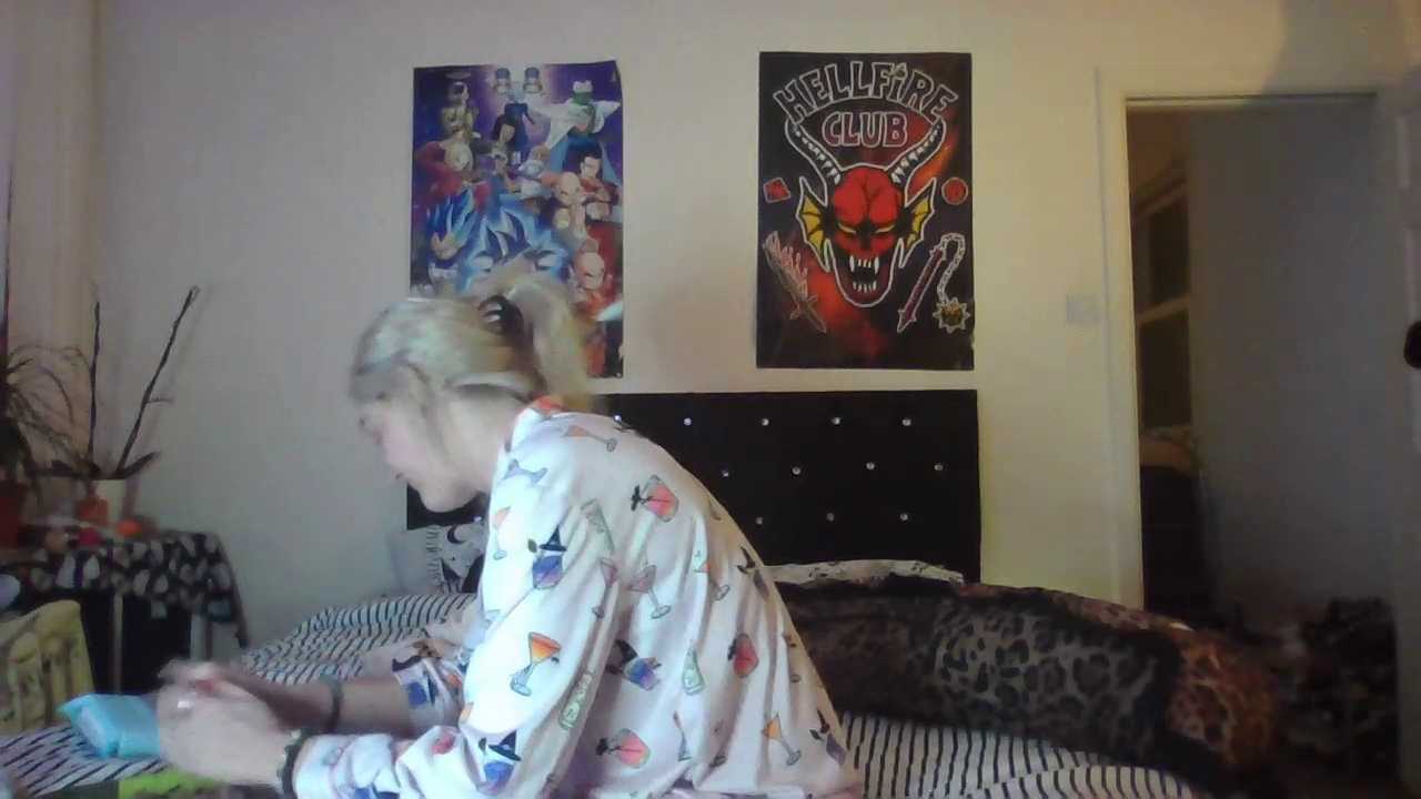 BlazingBaddie420 Stripchat recording – Oct 18, 2026