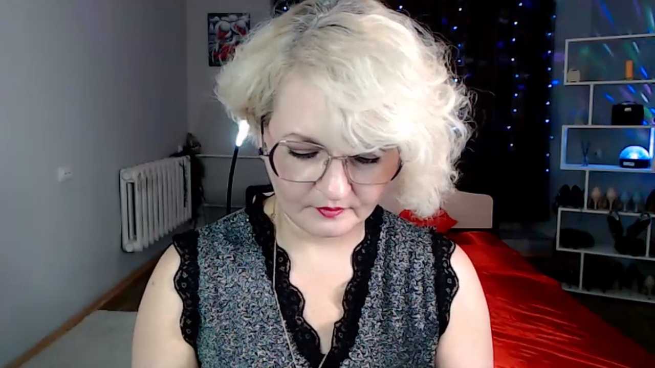 BlondeBrilliant7 Stripchat recording – Oct 21, 2026