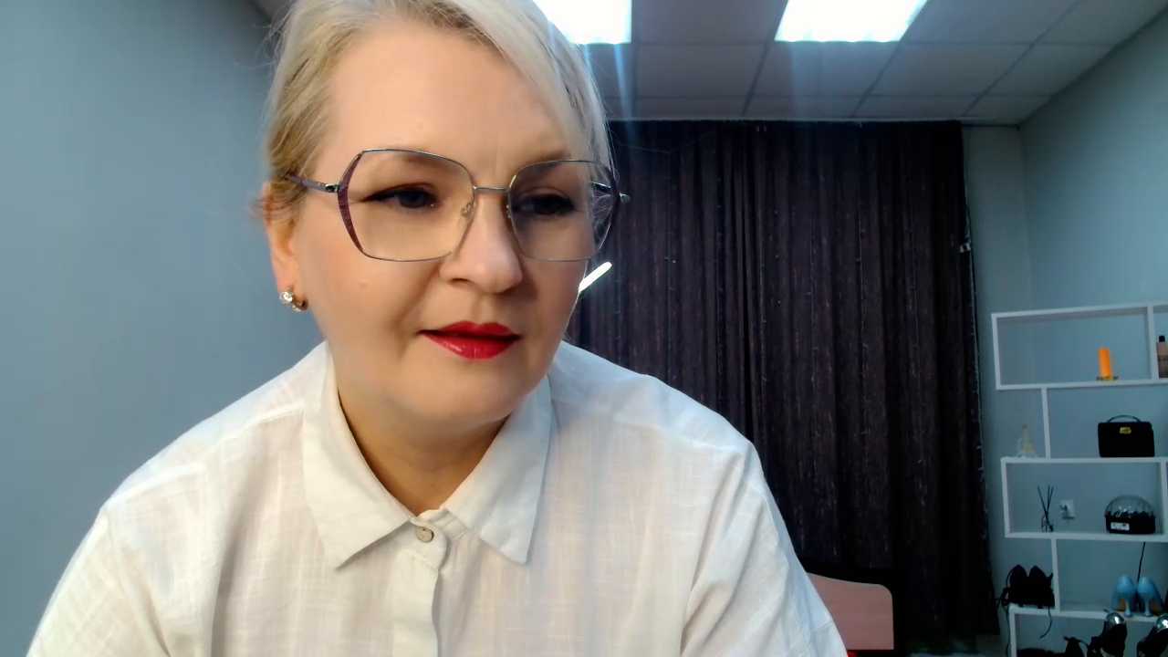BlondeBrilliant7 cam recording