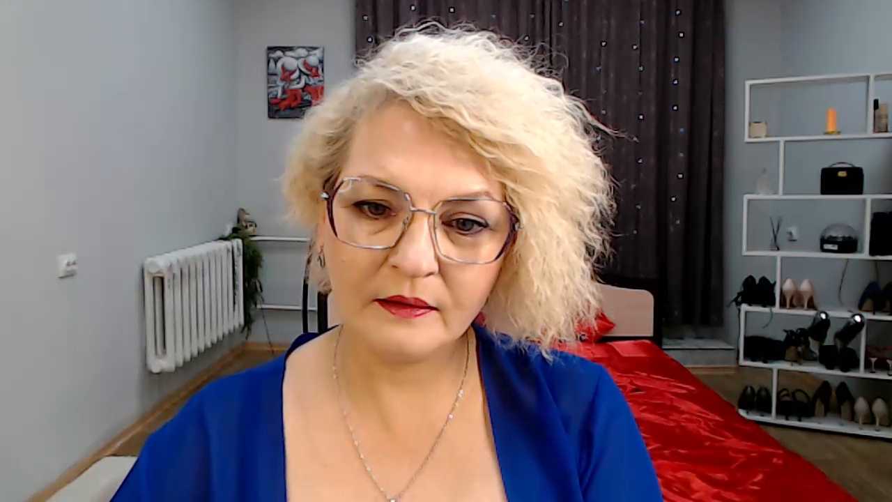 BlondeBrilliant7 cam recording