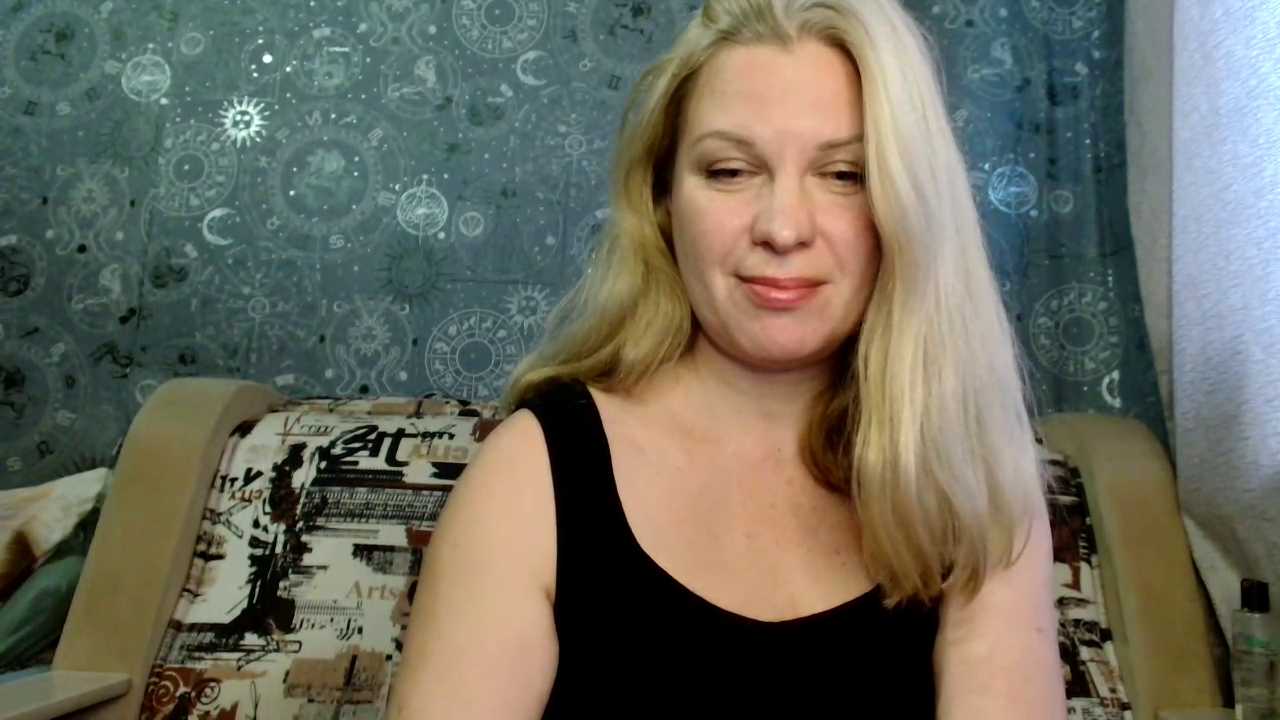 BlondeFox cam recording