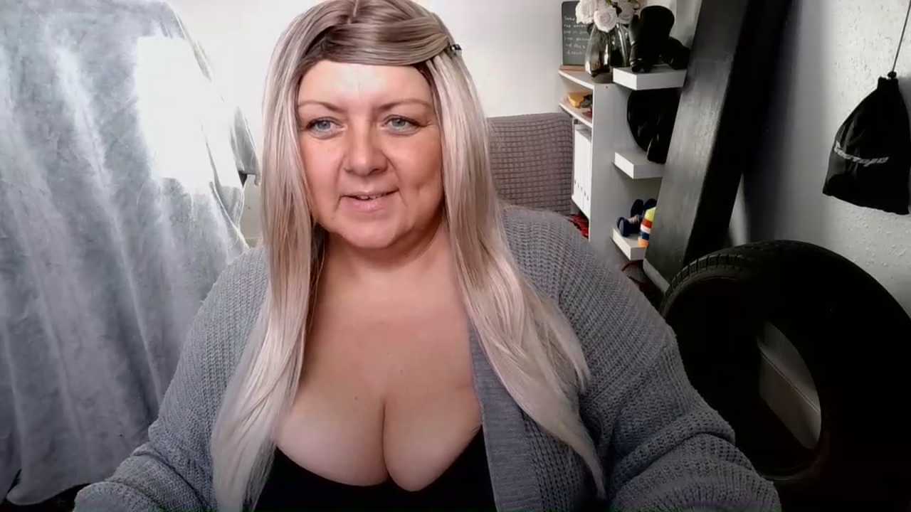 Blonde_Exclusive Stripchat recording – Oct 25, 2026