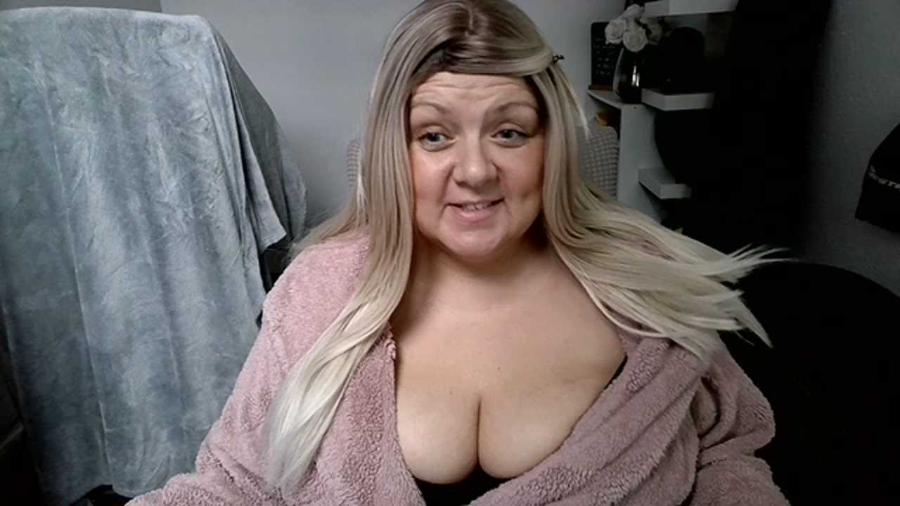 Blonde_Exclusive Stripchat recording – Oct 24, 2026