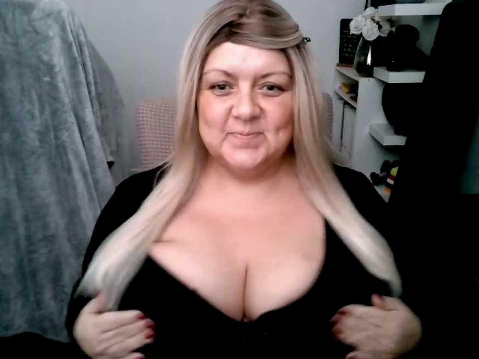 Blonde_Exclusive Stripchat recording – Oct 23, 2026