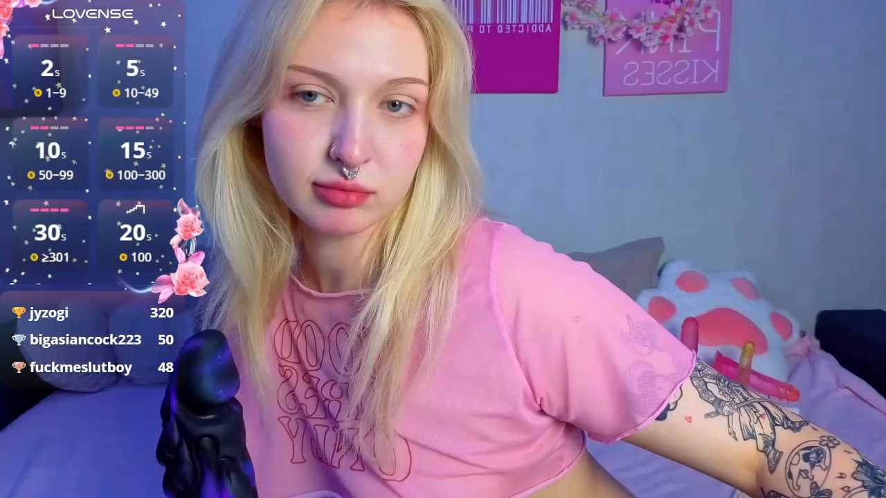 BlondieSummer cam recording