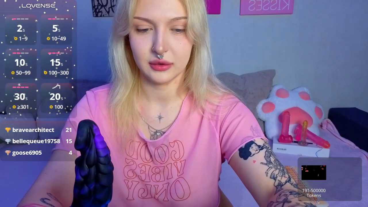 BlondieSummer cam recording