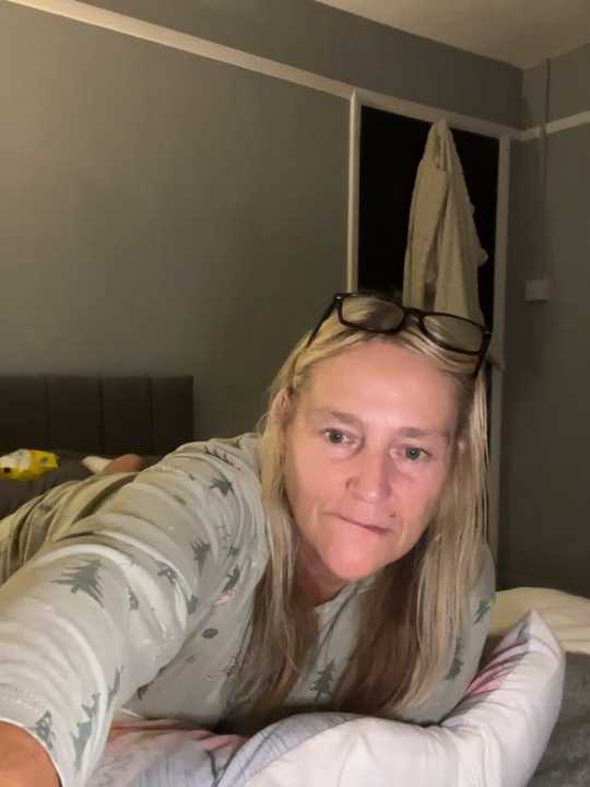 Blondnboujee53 cam recording
