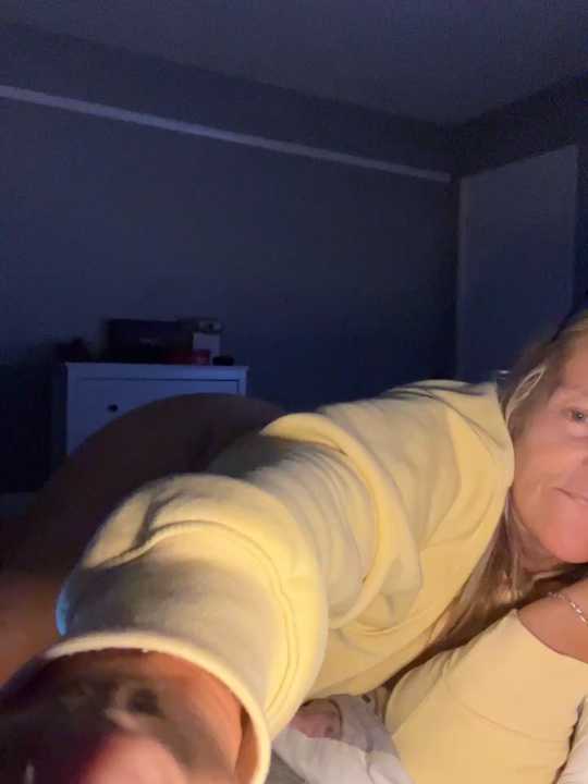 Blondnboujee53