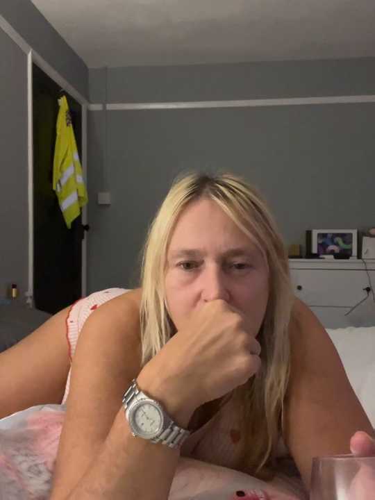 Blondnboujee53 Stripchat recording – Oct 27, 2026
