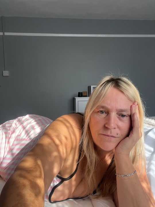 Blondnboujee53 Stripchat recording – Oct 25, 2026
