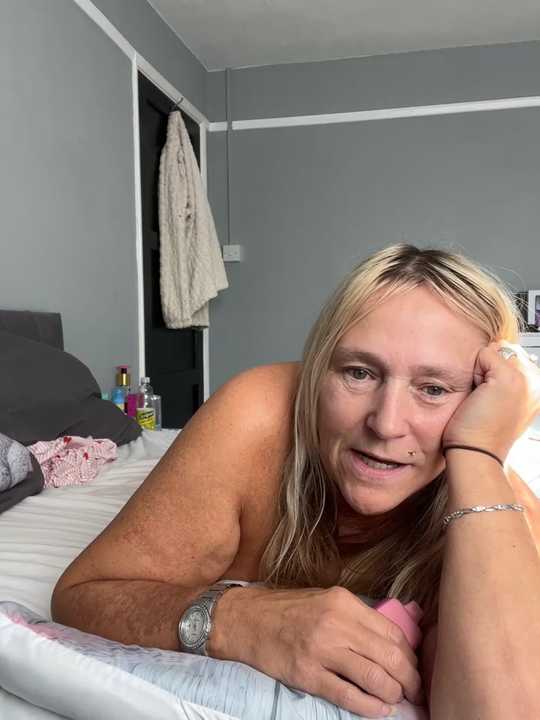 Blondnboujee53 Stripchat recording – Oct 28, 2026