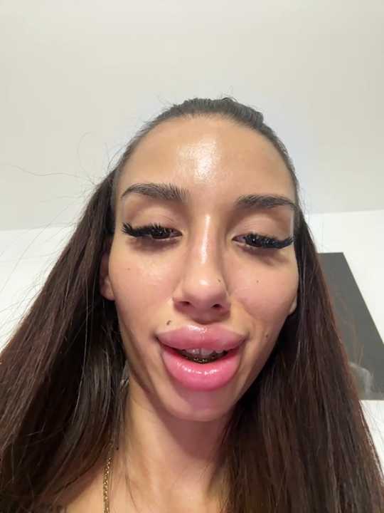 BlueEyes_BB cam recording