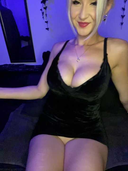 Blueafterdark cam recording