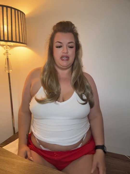 BonnieBellaXO Stripchat recording – Oct 19, 2026