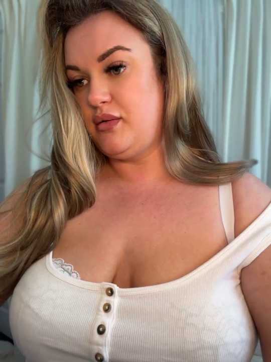 BonnieBellaXO cam recording
