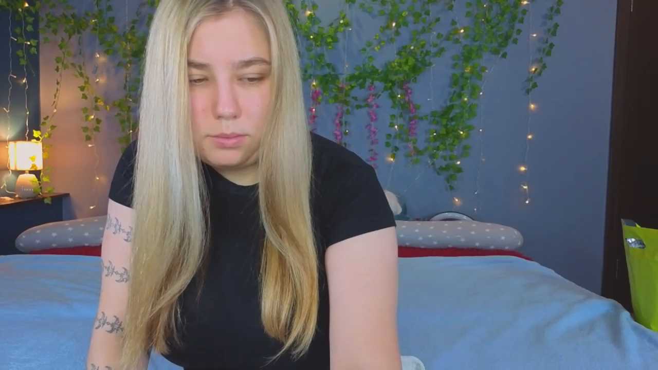 Boobsy_girl cam recording