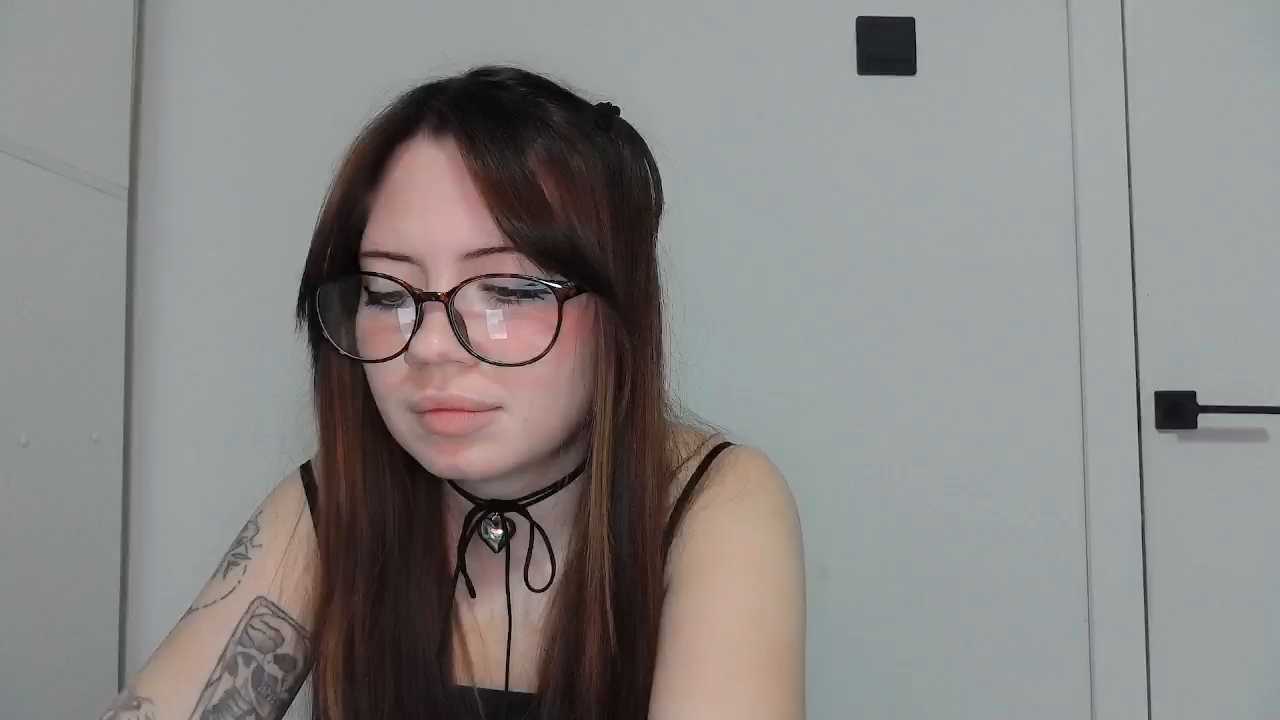 Briannaaxxx cam recording