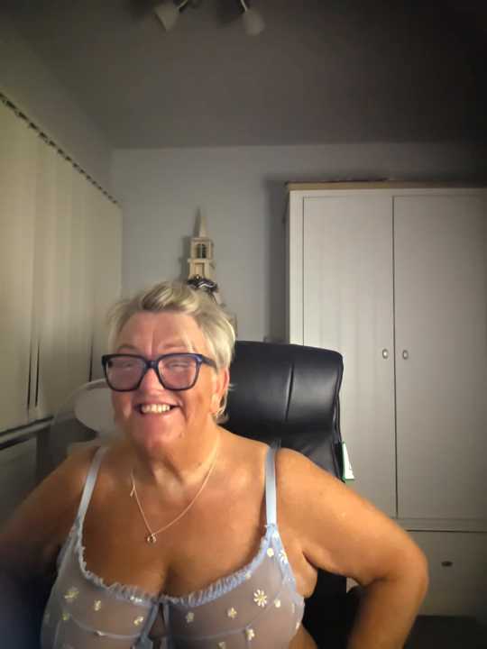 Bridget-valentine cam recording