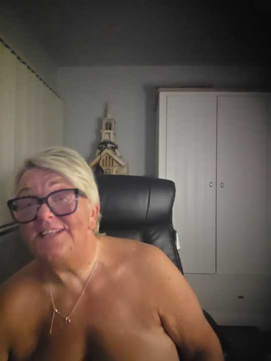 Bridget-valentine cam recording