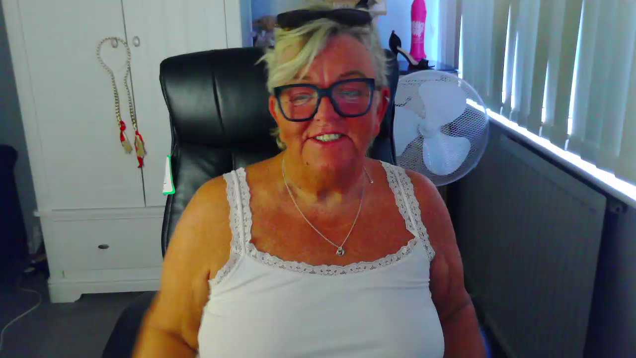Bridget-valentine cam recording