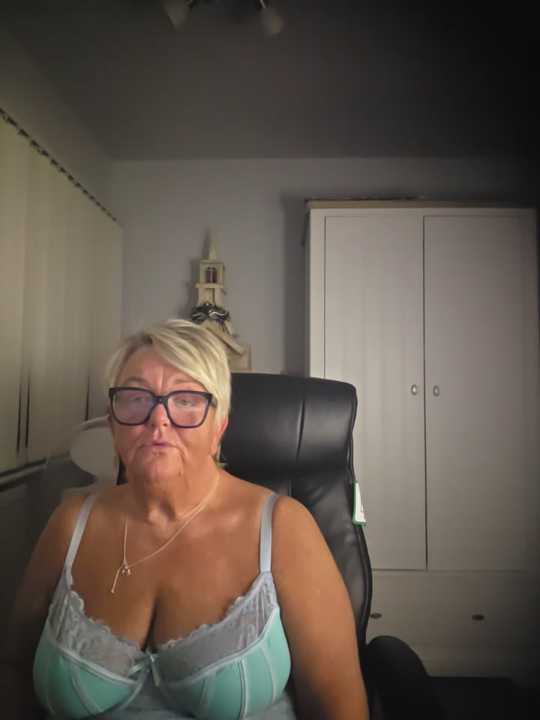 Bridget-valentine cam recording