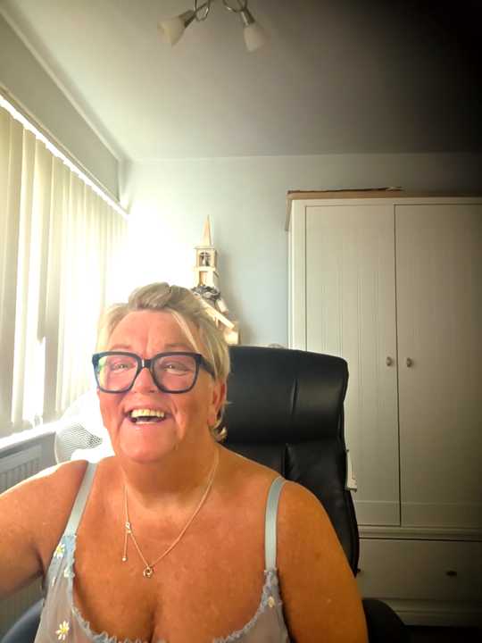 Bridget-valentine cam recording