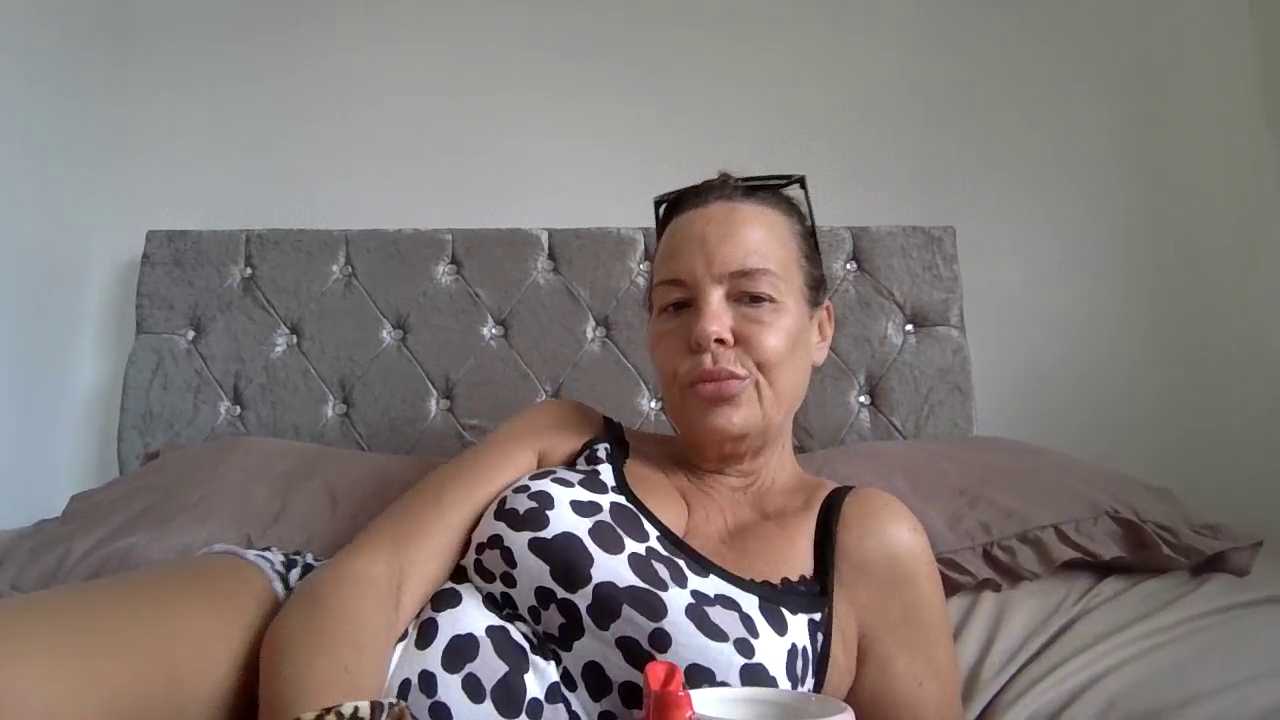 BritishMilfFrankyX cam recording