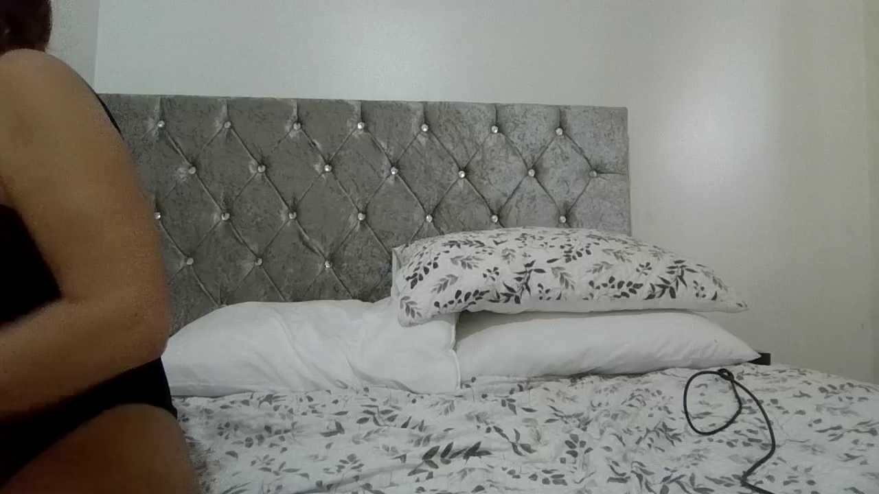 BritishMilfFrankyX cam recording