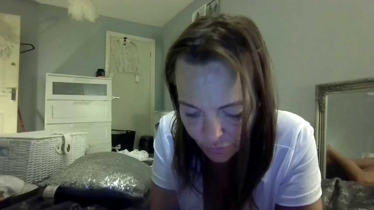 BritishMilfFrankyX