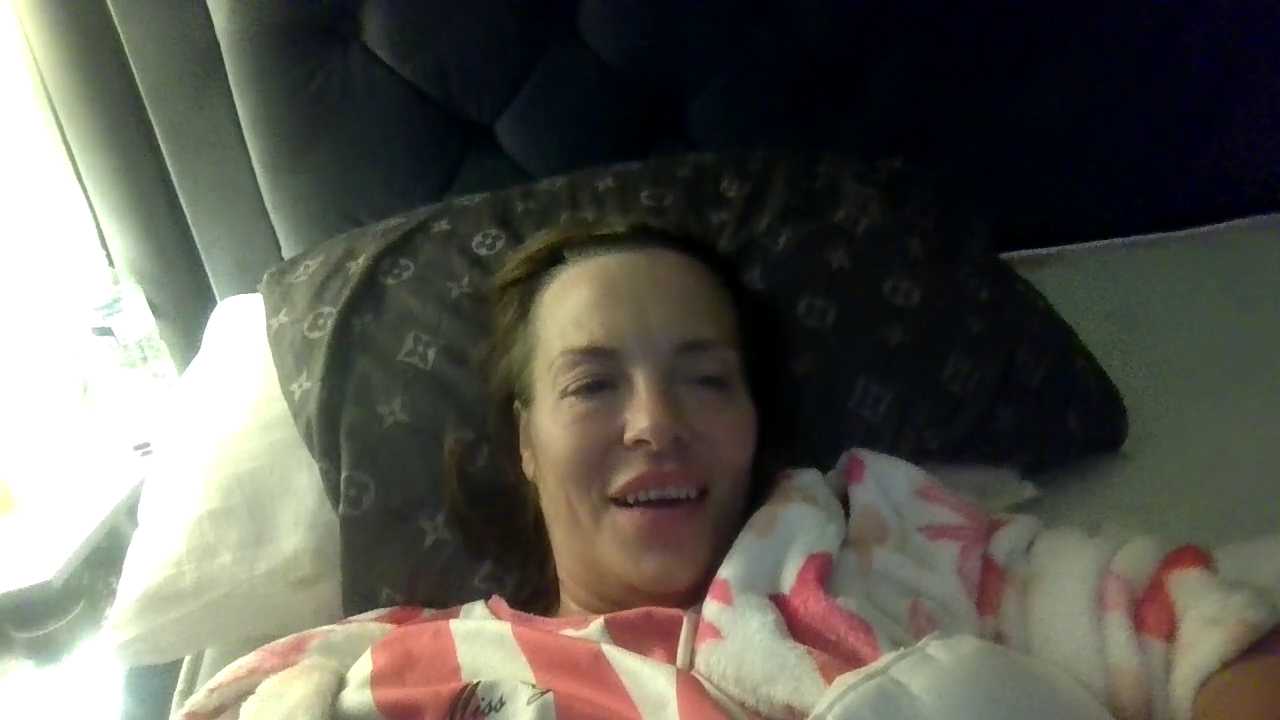 BritishMilfFrankyX