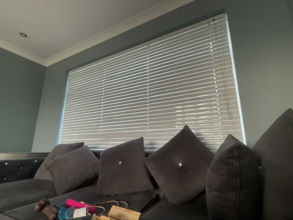 BrunetteBarbieXx_ cam recording