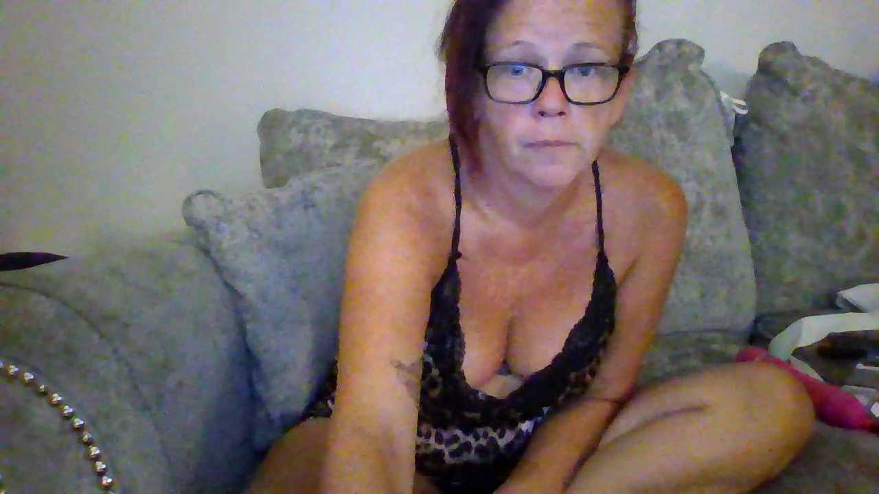Busty-Belfast-Irish-Girl
