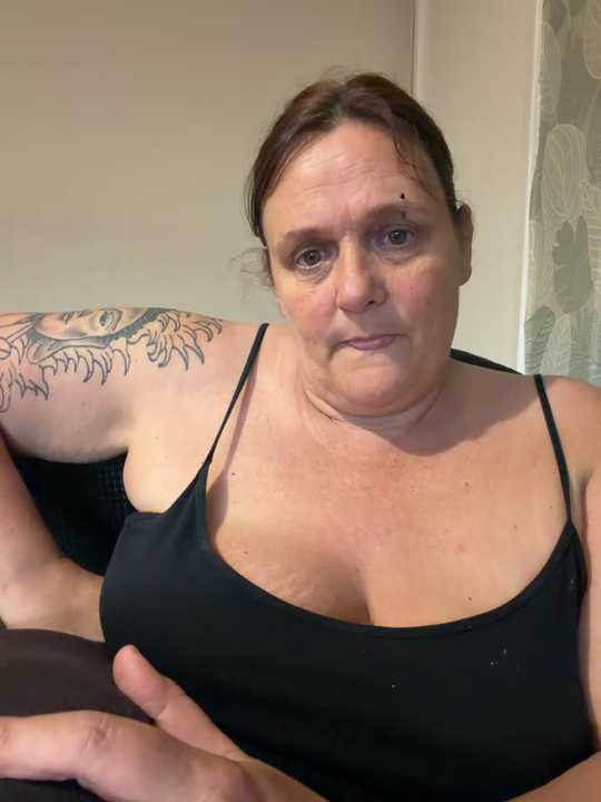Busty-GilfQuinn cam recording