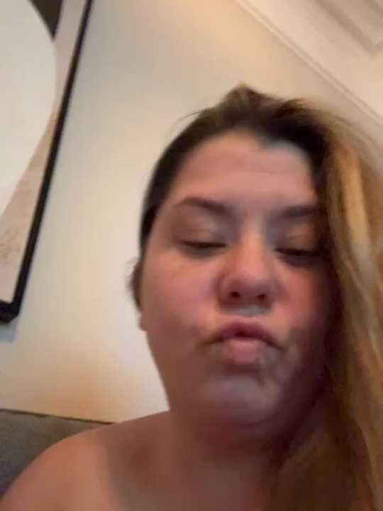 Busty-Nimah25X Stripchat recording – Oct 24, 2026